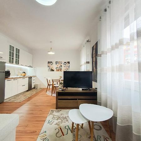 Vila Kodra Tiranë Ngoại thất bức ảnh
