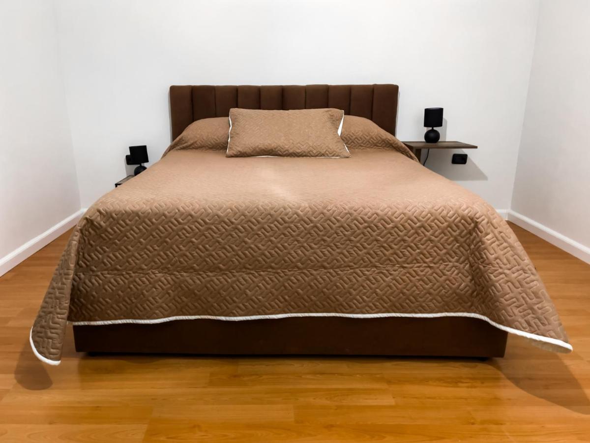 Vila Kodra Tiranë Ngoại thất bức ảnh