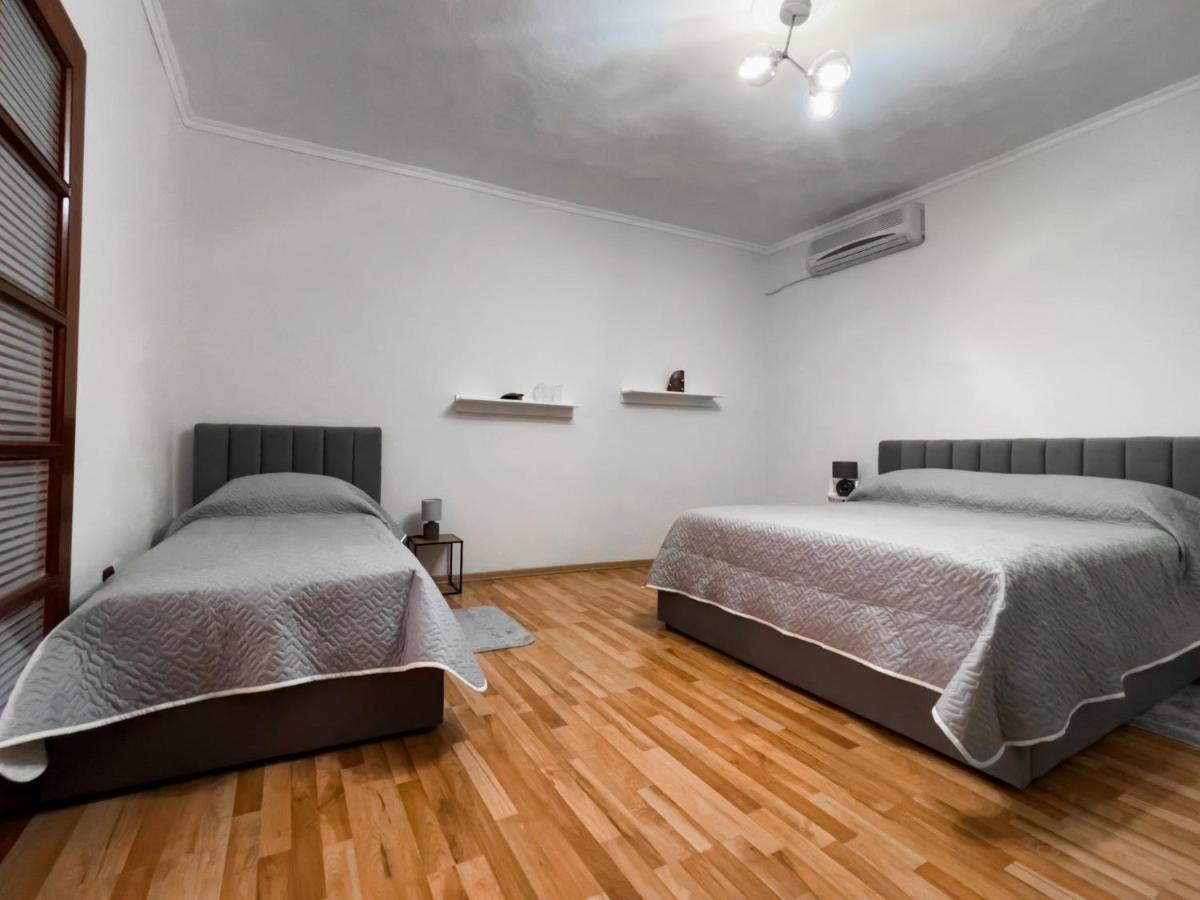 Vila Kodra Tiranë Ngoại thất bức ảnh